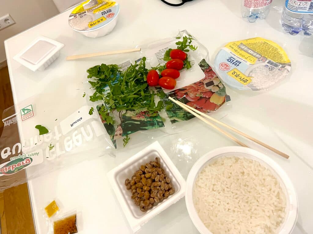 コリアンフード店で買い込んだ米と納豆に救われたw