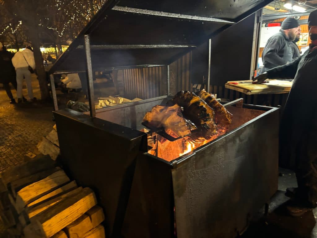 豚?の丸焼き